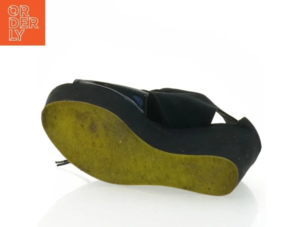 Billede 2 - Sorte snørestøvler med kilehæl fra H&M (str. 40)