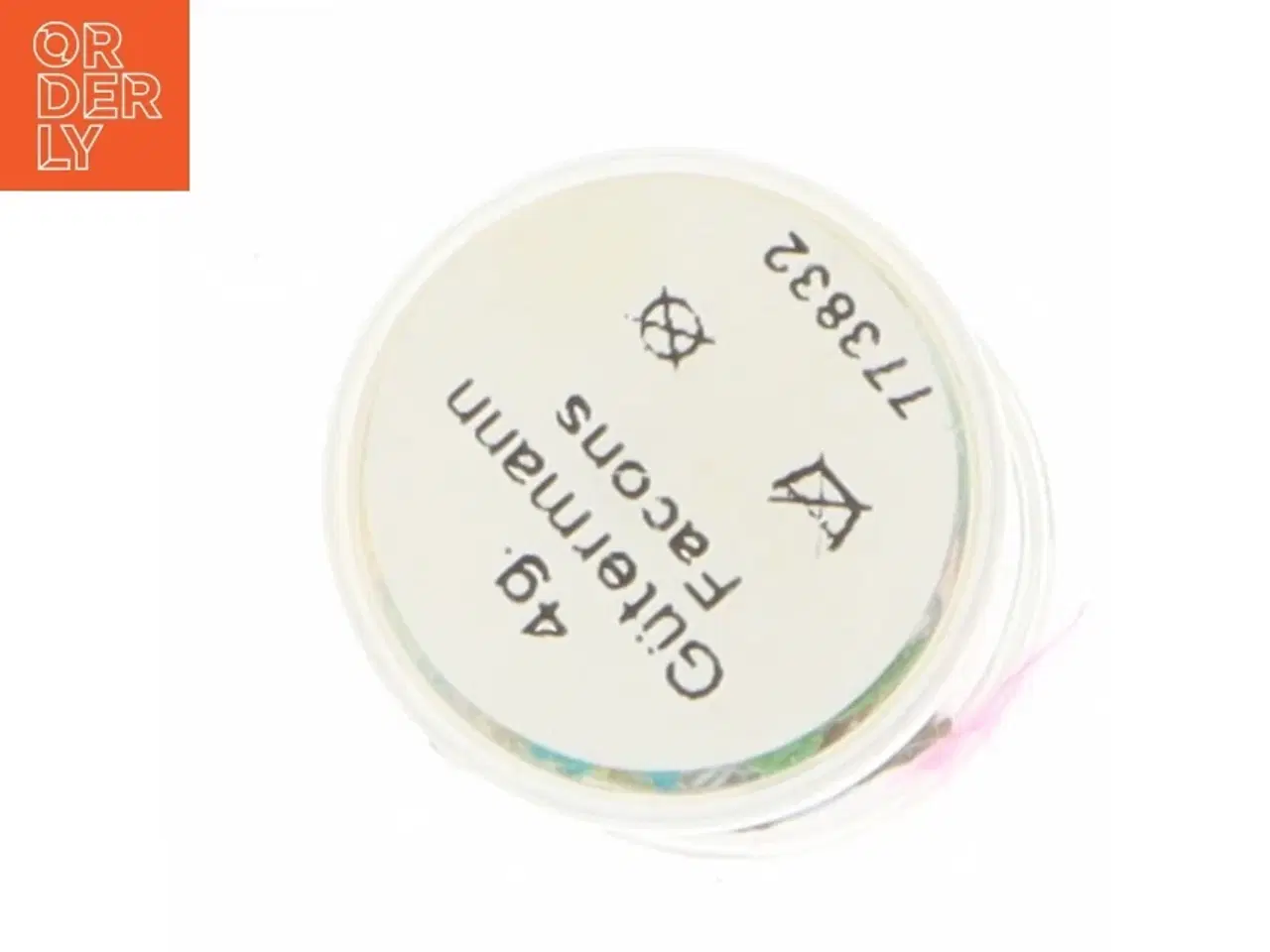 Billede 3 - Kreativt konfetti i forskellige farver fra Stof 2000 (str. 5 og en halv cm x 2 og en halv cm)