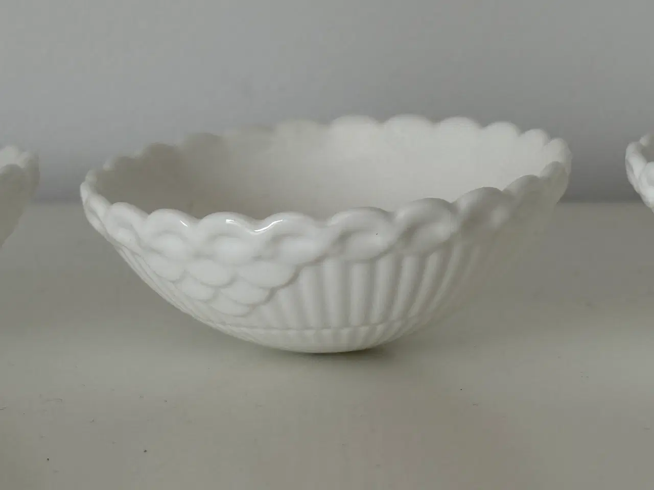Billede 3 - Royal Copenhagen porcelænsskåle til adventsstage.