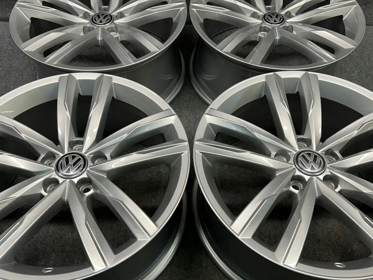 Billede 7 - VW PASSAT B8 3G 3G0 DARTFORD 18 8.0" x 18" 5x112