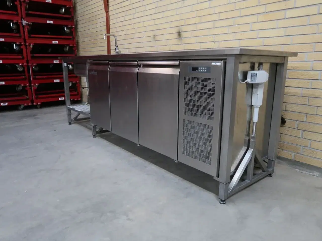 Billede 2 - Coldline TS17/1M-710 kølebord med hæve-/sænk