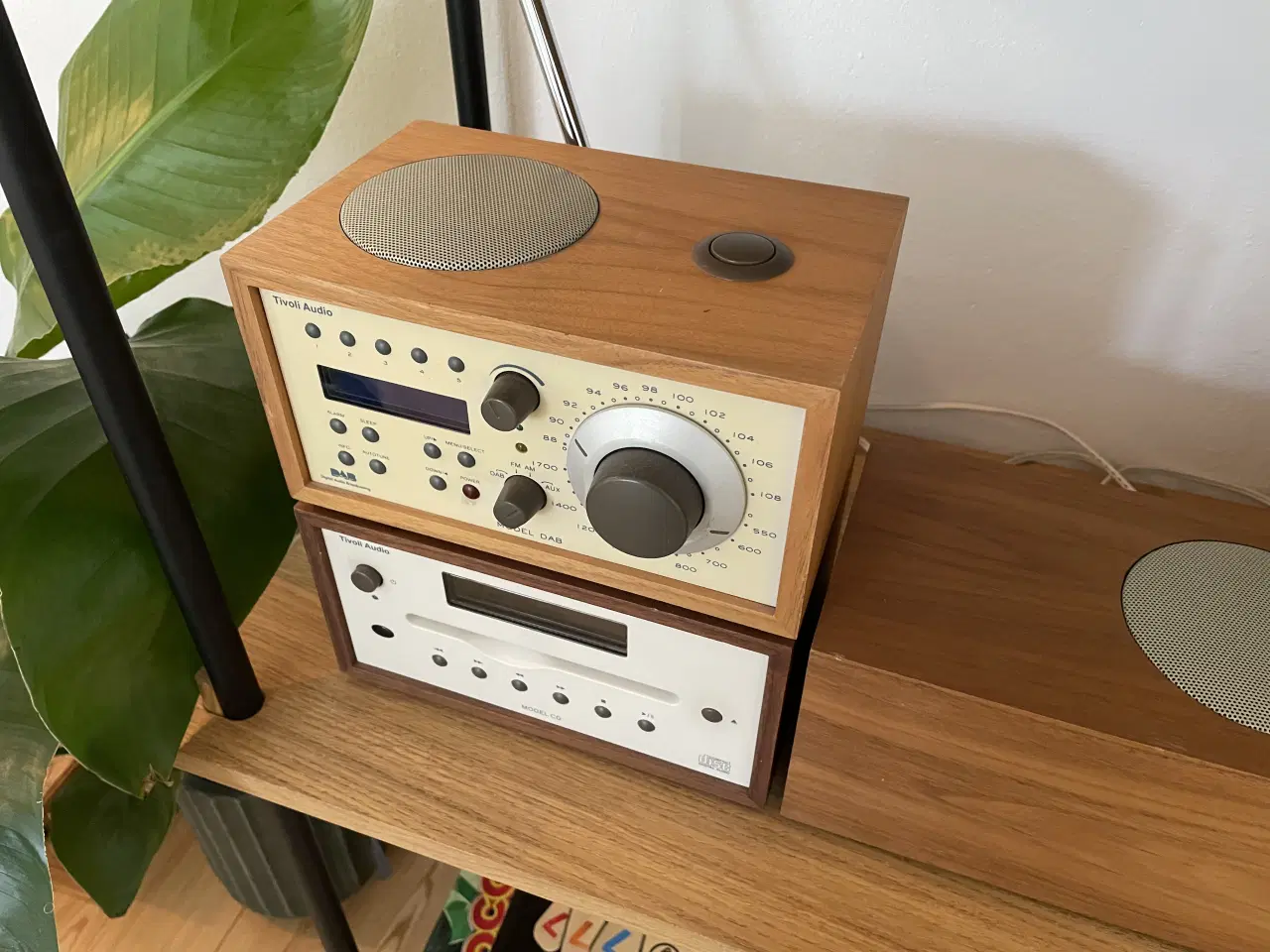 Billede 2 - Tivoli Audio Set