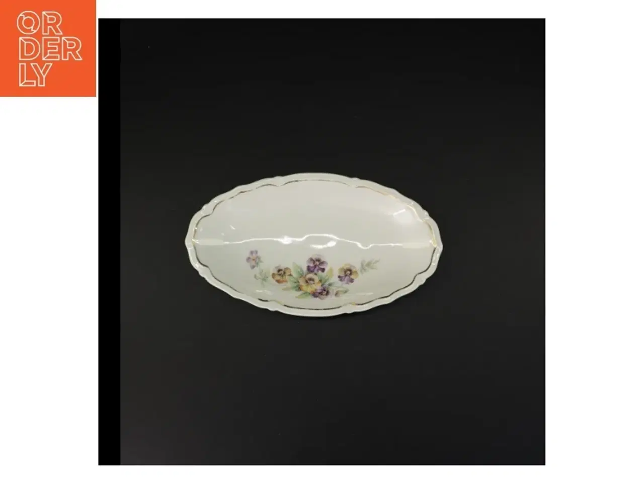 Billede 1 - Porselænsfad med blomsterdekoration fra Bavaria (str. 25 x 14 cm)