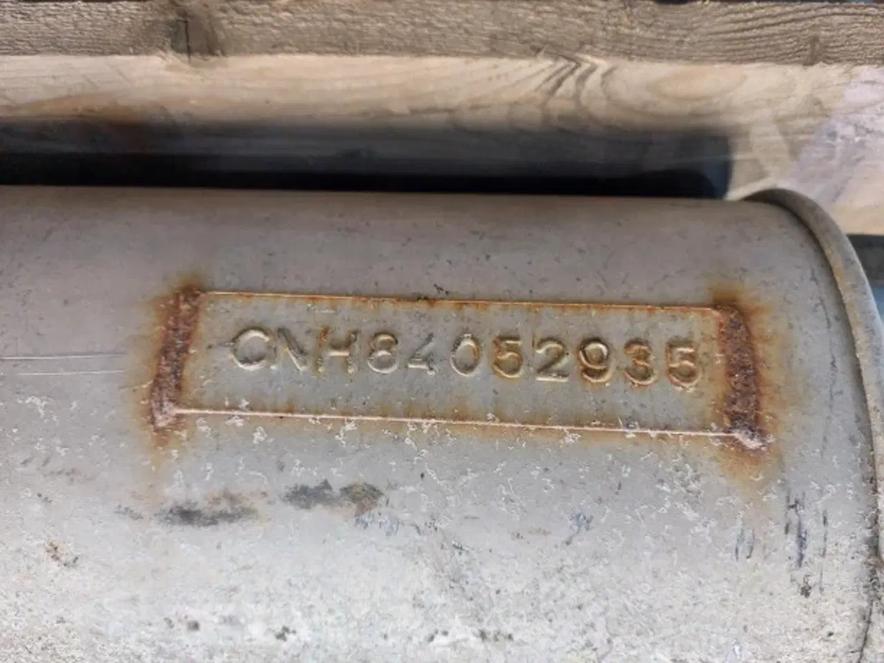 Billede 2 - New Holland CX 740 Afgangsrør 84052935