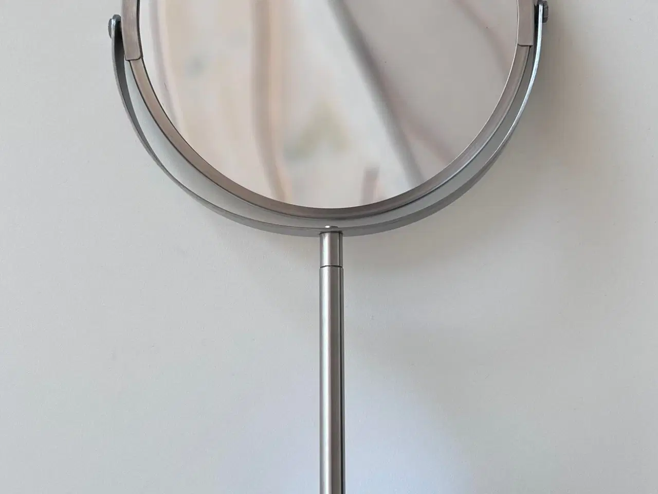 Billede 4 - Spejl på fod, dobbeltsidet/2-sidet m. forstørrelse