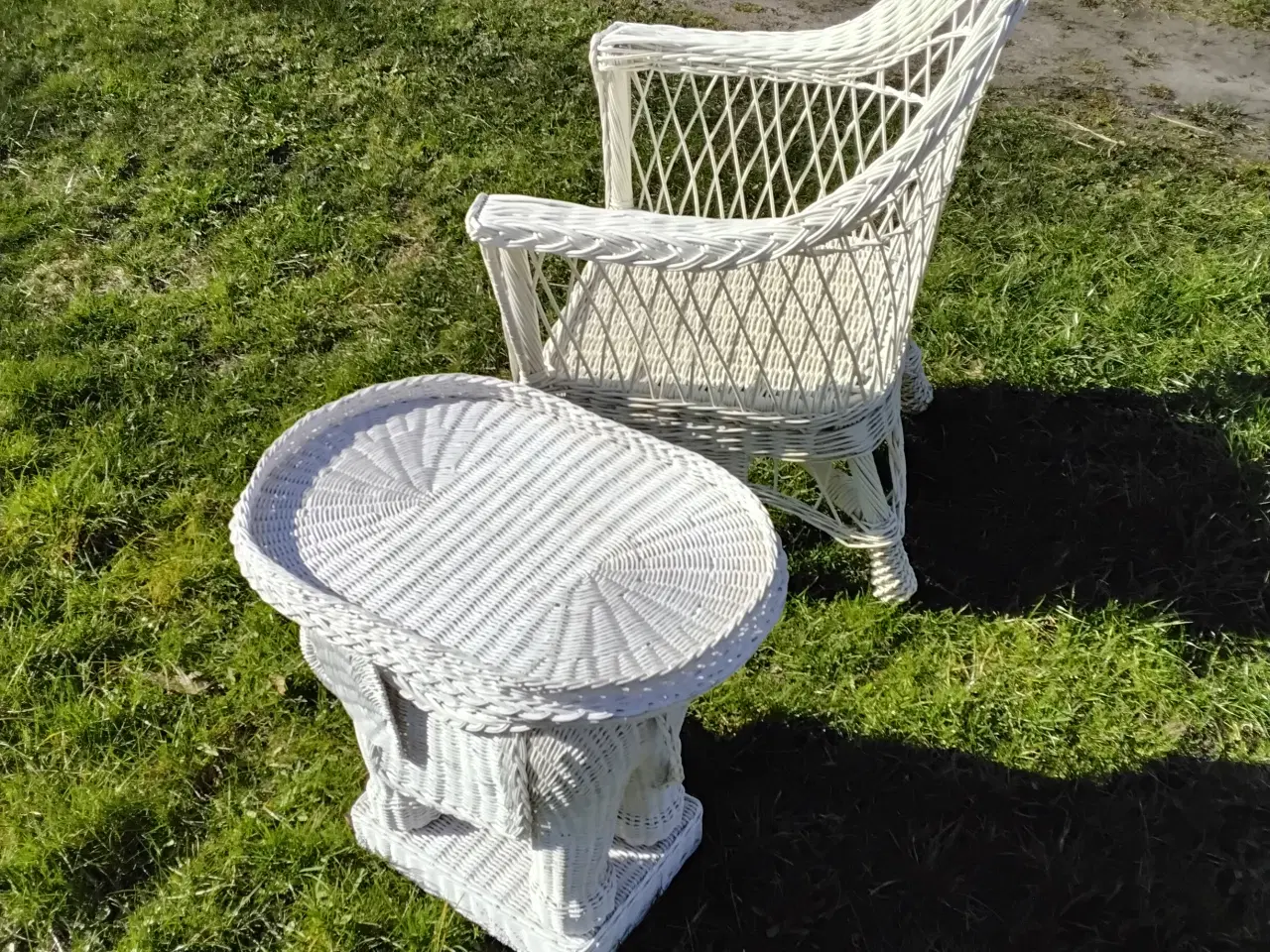 Billede 3 - Hvid vintage kurvestol i super god stand