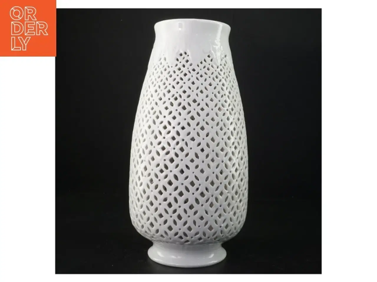 Billede 4 - Hvid Hulmønstret gennembrudt Vase (str. 31 x 15 cm)
