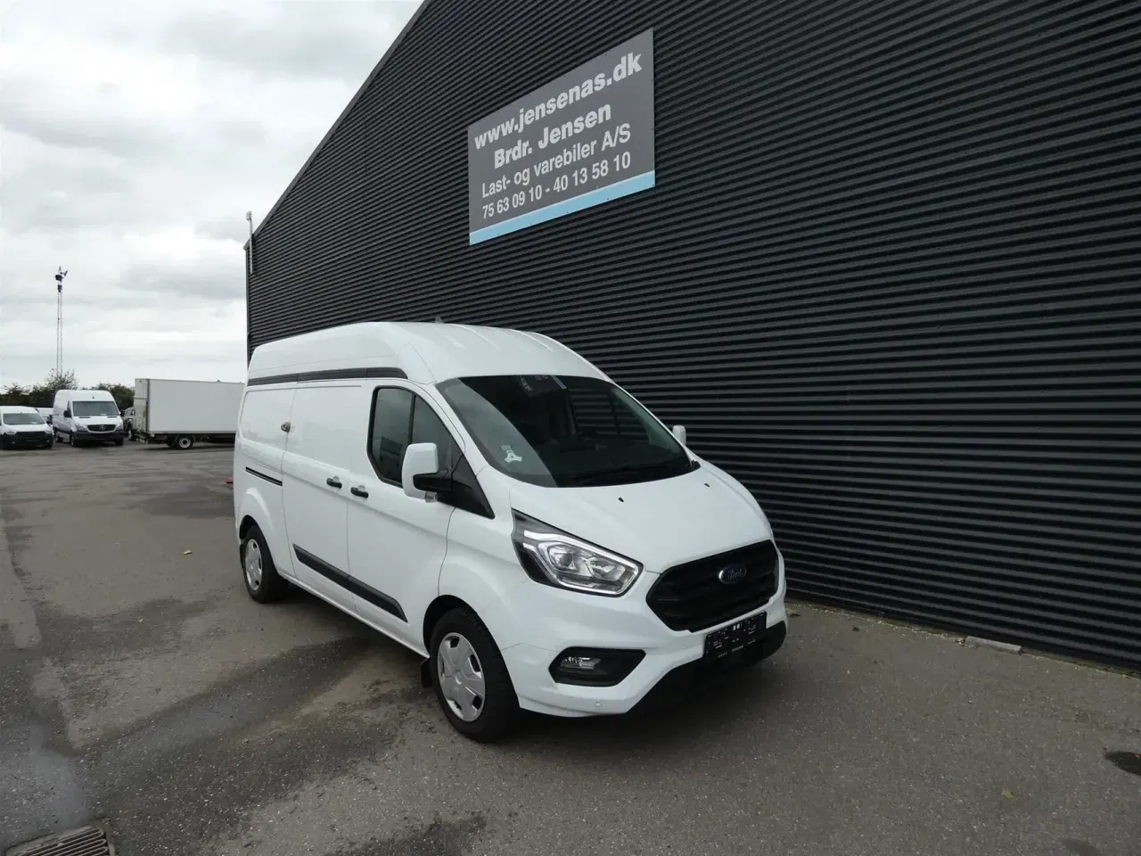 Billede 2 - Ford Transit Custom 300 L2H2 2,0 TDCi Trend 130HK Van 6g Aut.