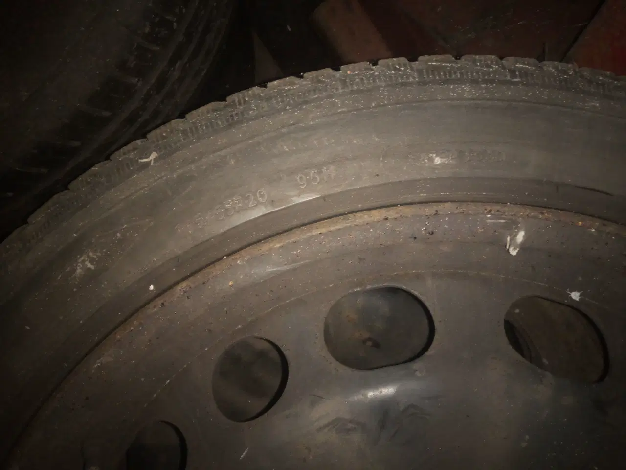 Billede 2 - Stålfælge med 195/55/20 vinterdæk M / Tpm Ventiler