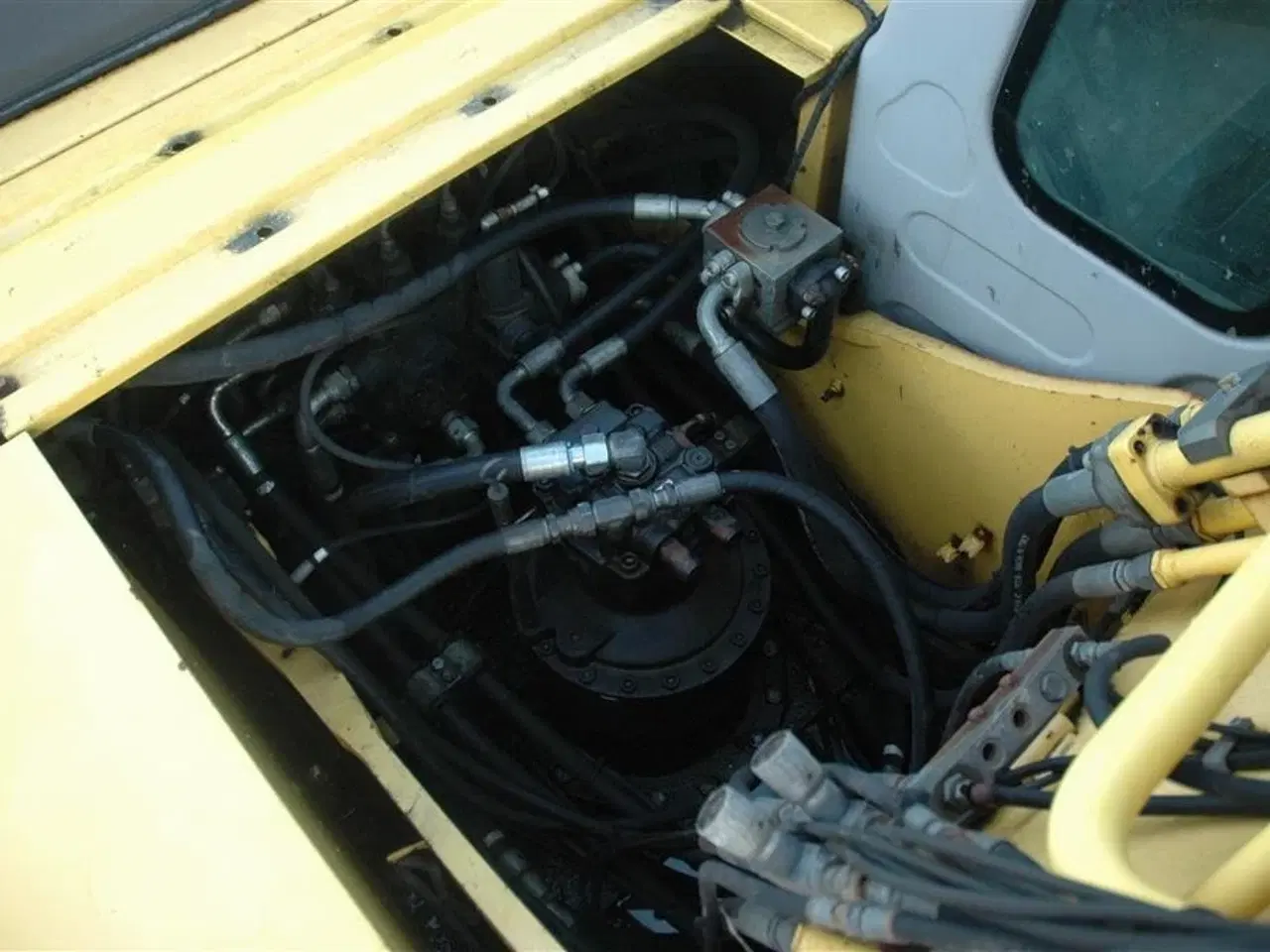 Billede 10 - New Holland E 265 LC