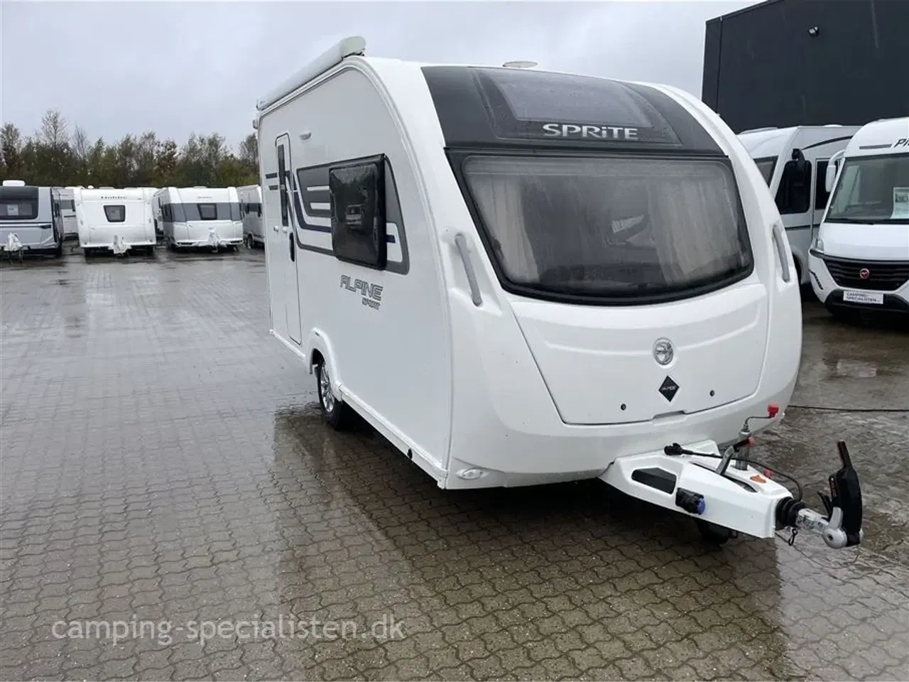 Billede 2 - 2017 - Sprite Alpine Sport 370 EK   Super smart rejsevogn - Sprite Alpine Sport 370 EK fra 2017 - Kan nu opleves hos Camping-Specialisten i Silkeborg