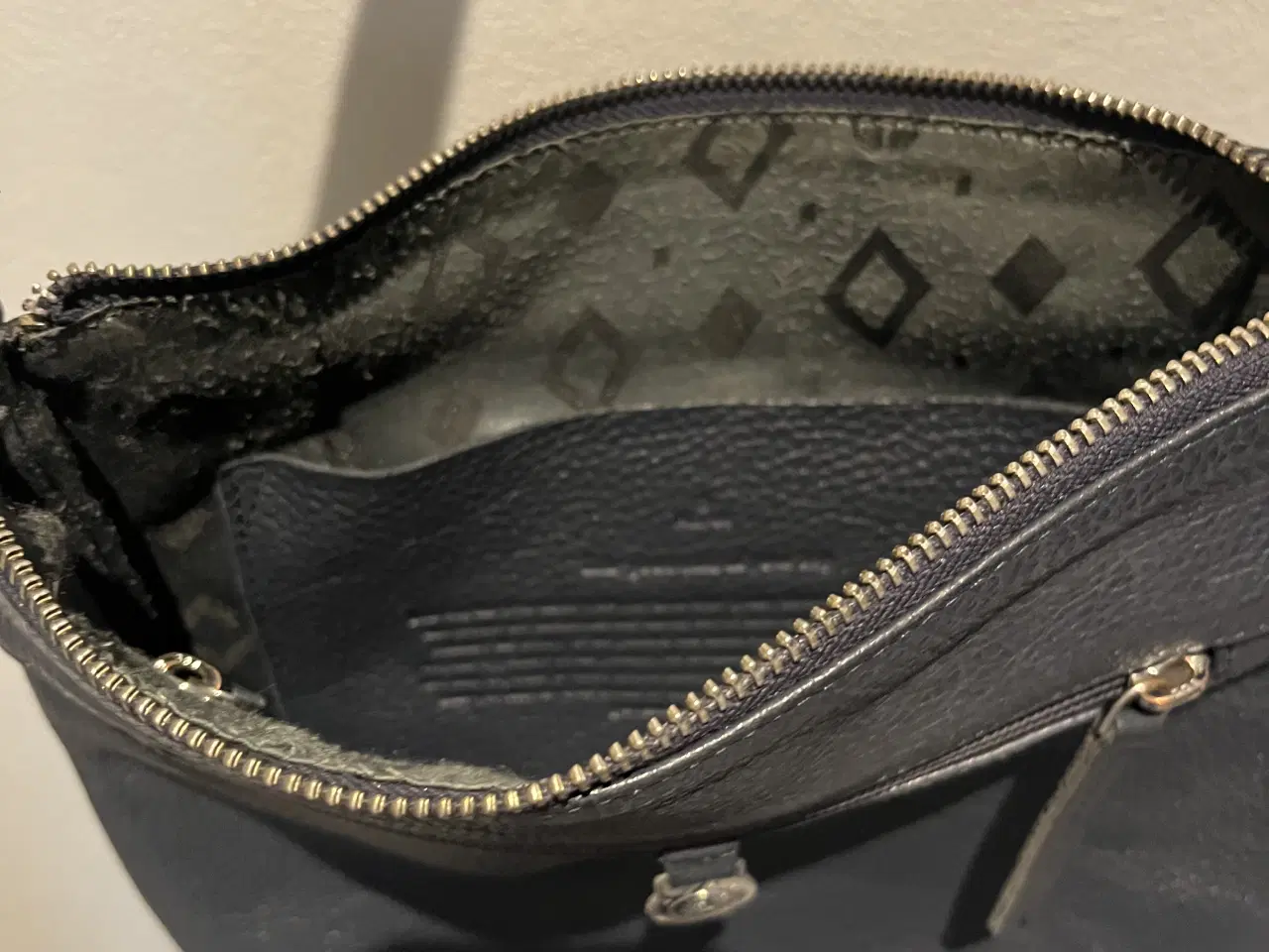 Billede 5 - Smuk taske.