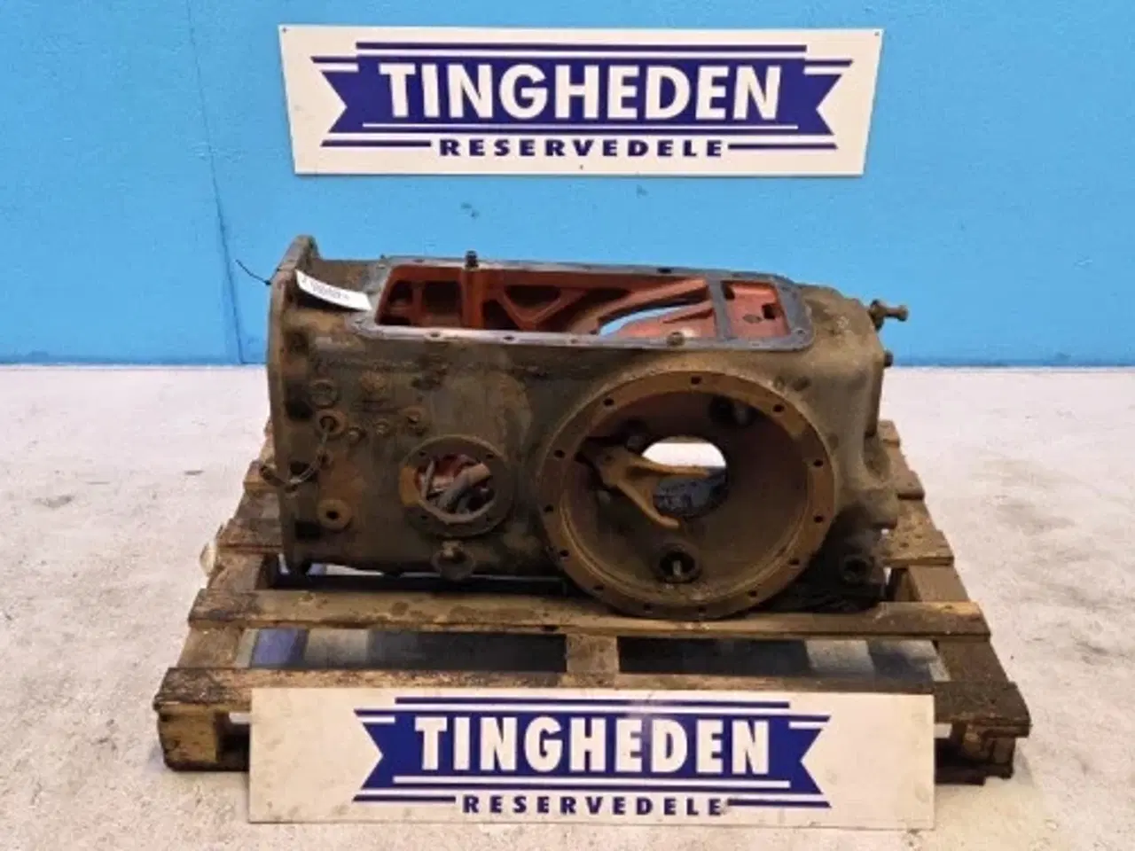 Billede 1 - Ford 8340 Bagtøj E9NN4032HD