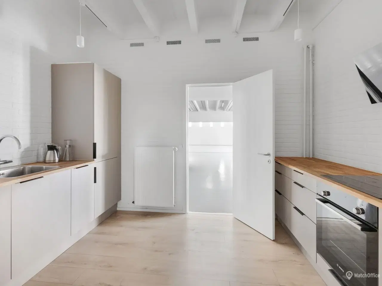 Billede 12 - Flot og indbydende showroom. lager og kontor på 700 m²