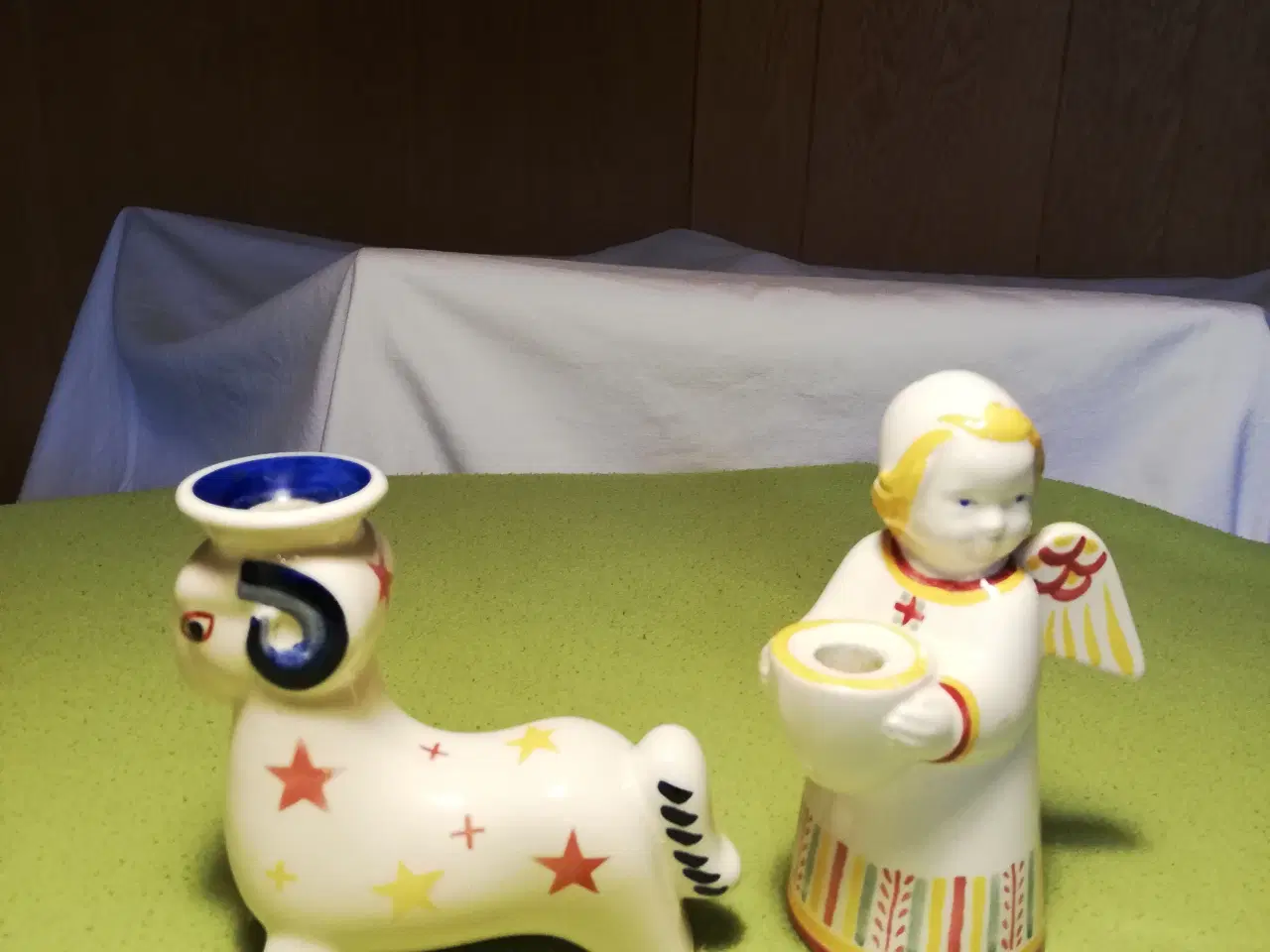 Billede 1 - 2 Aluminia fajance figurer engel og julebuk