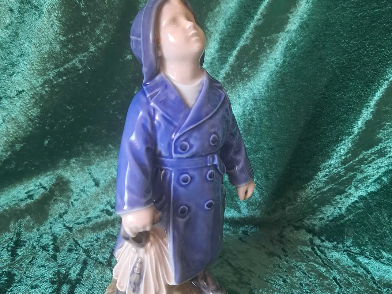 Billede 7 - Byd på Kongelige Porcelæns figurer
