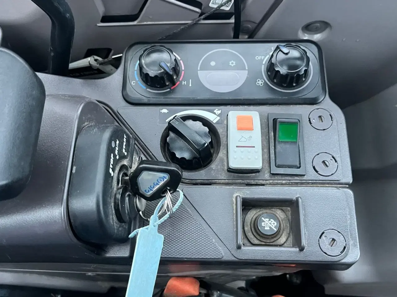 Billede 10 - Kubota KX060-5 Centralsmørring og nyere Engcon rotortilt kun kørt 1332t