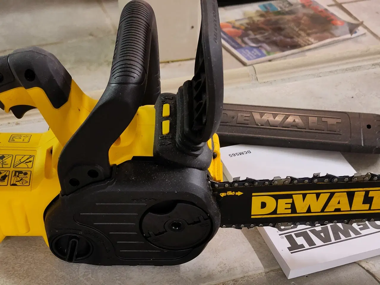 Billede 3 - El-motorsav Dewalt DCM565