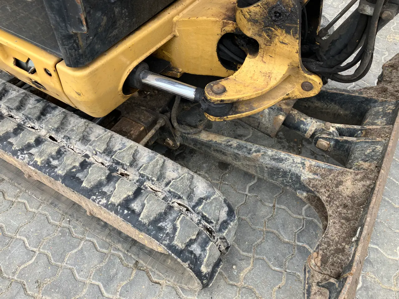 Billede 14 - CAT301.7. årg 2018.powertilt.2x propotionalstyring