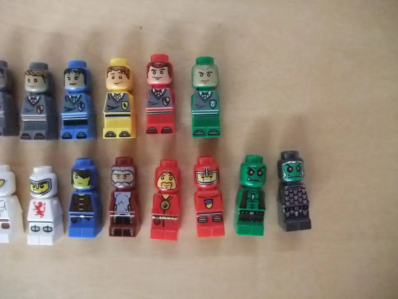 Billede 3 - Lego Micro Figurer 