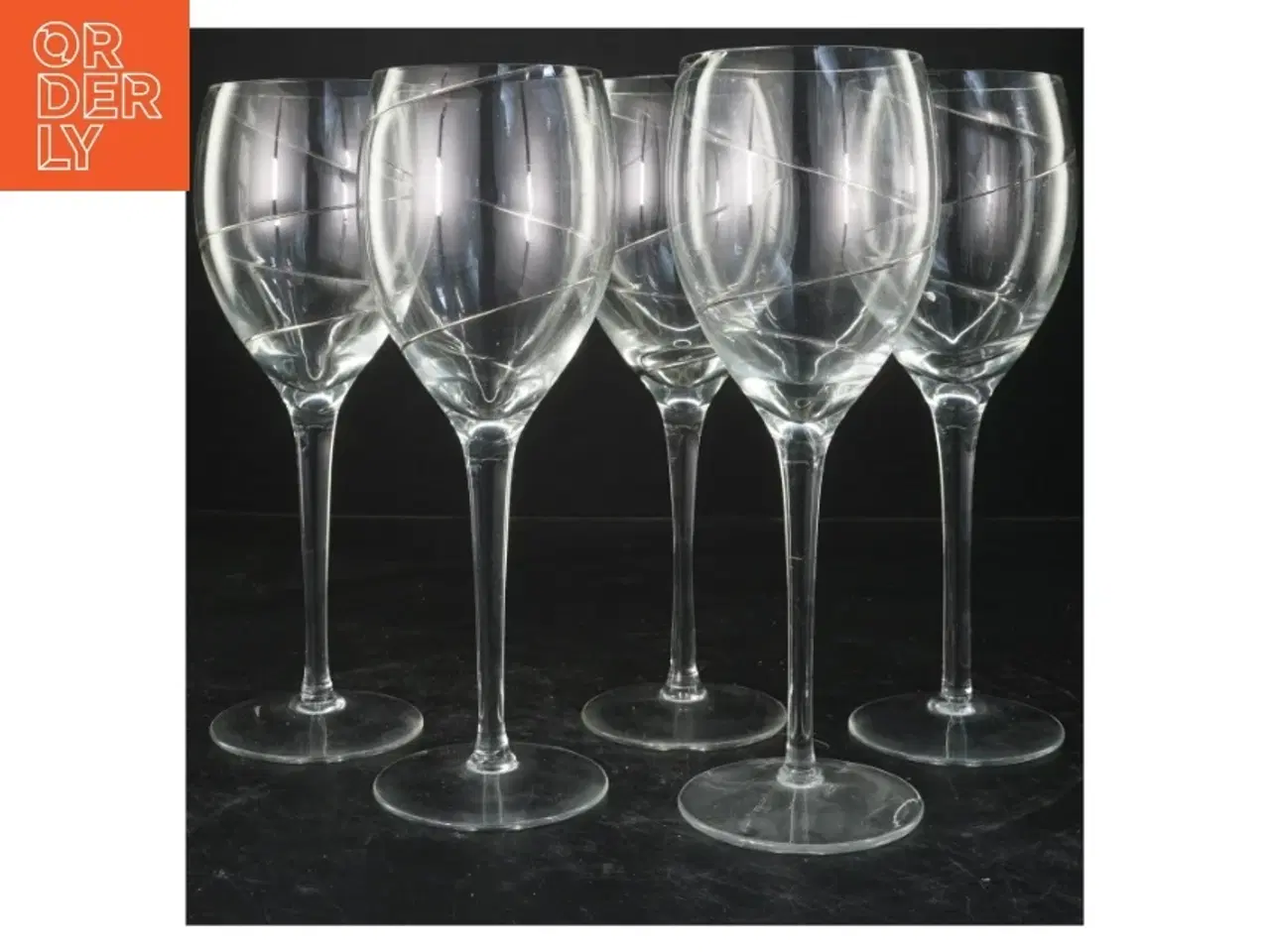 Billede 1 - Vinglas sæt af 5 (str. 24,5x8 cm)