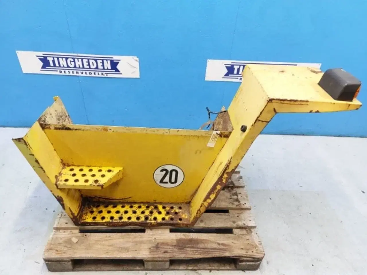 Billede 18 - Kramer 712 Hjulskærm R. 1633000910