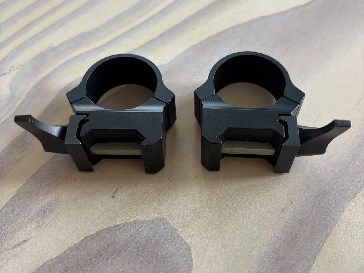 Billede 2 - Leupold QRW “ Montage