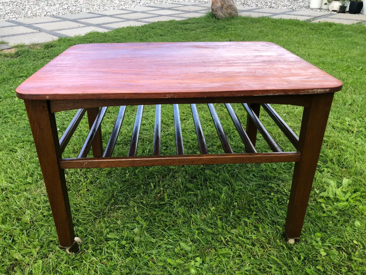 Billede 4 - Teak sidebord 