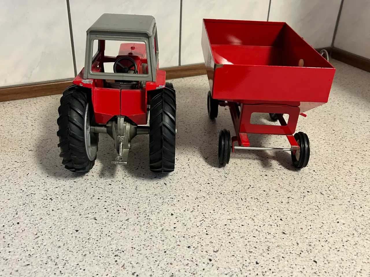 Billede 7 - Modeltraktor