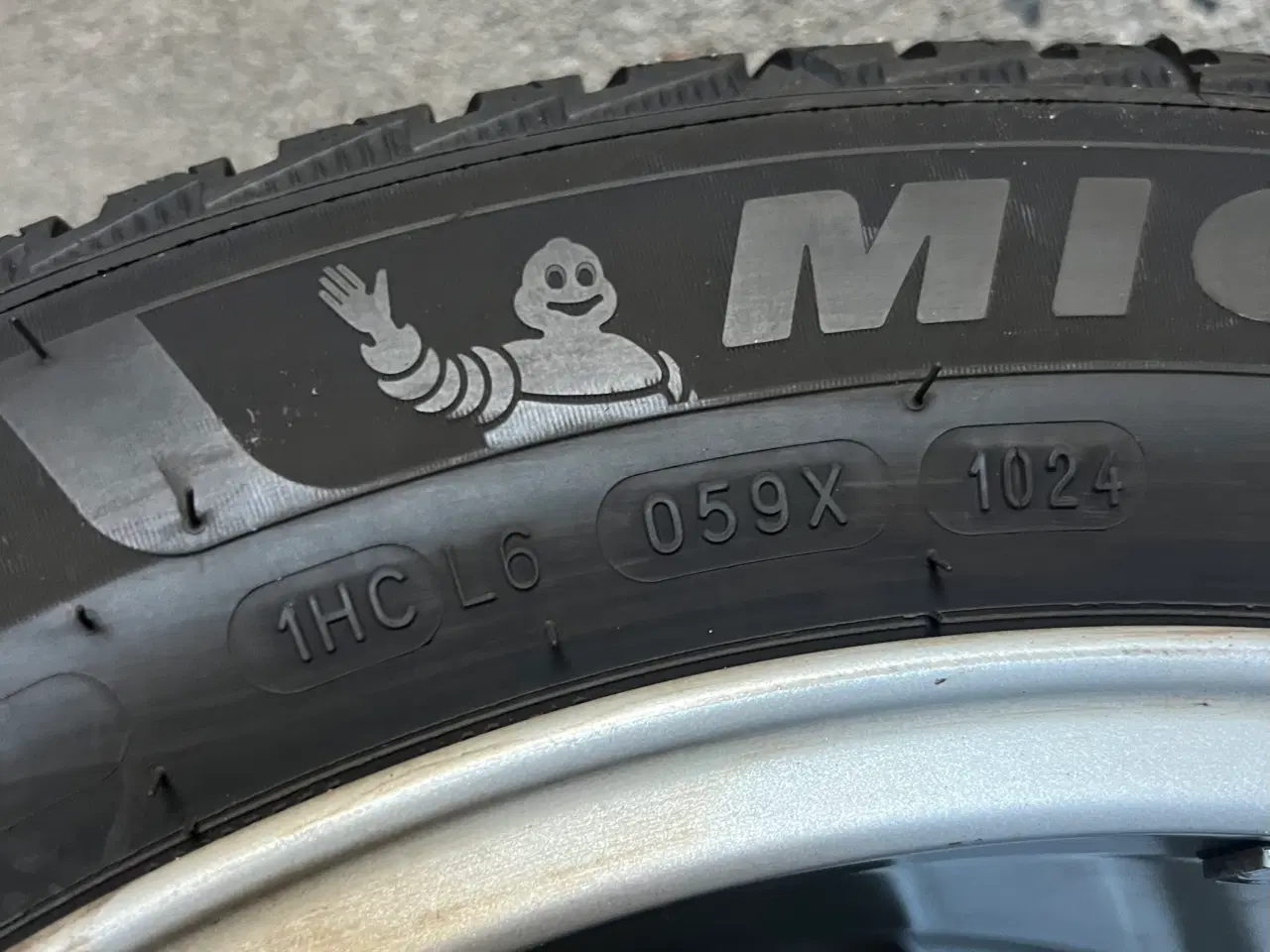 Billede 10 - 18" org. VW ID.3 Vinterhjul