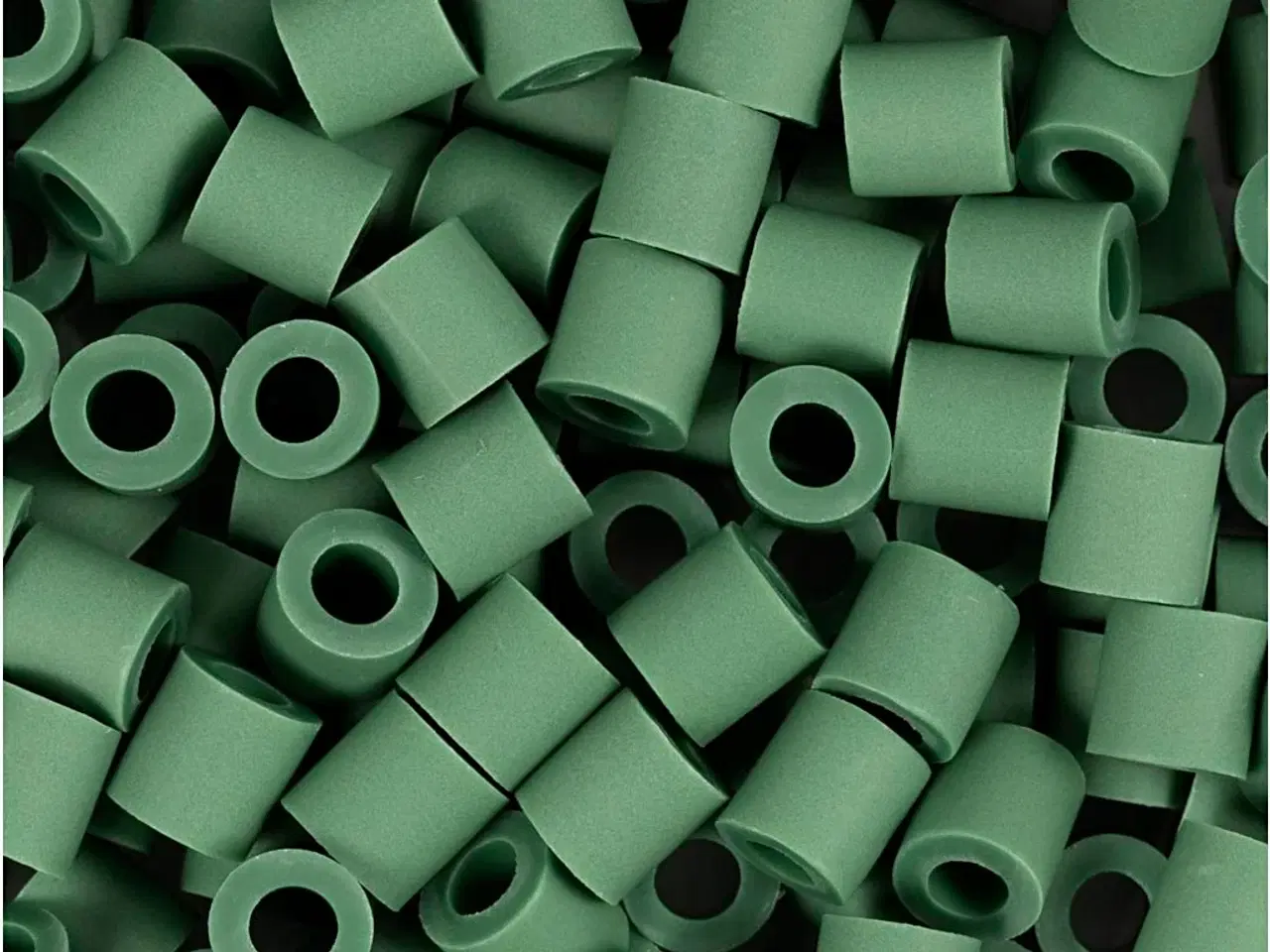 Billede 1 - NABBI BioBeads Rørperler Mørk Grøn, 1000 stk.