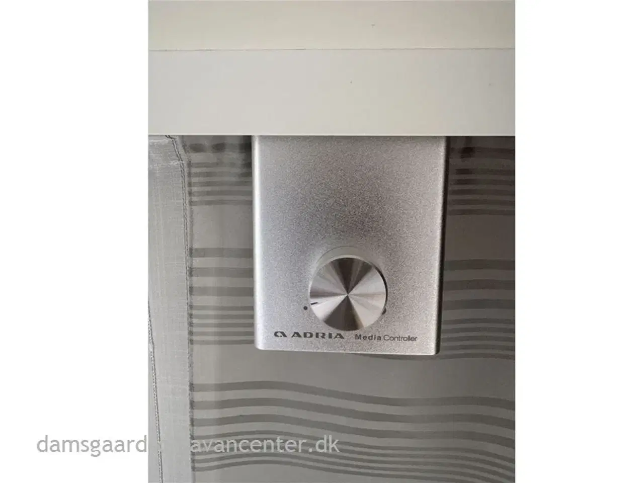 Billede 13 - 2019 - Adria Altea 362 LH 4 Four   Enkeltsenge-Lamel-Gulvtemp.-Mover-Telt