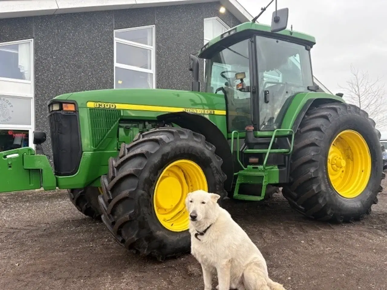 Billede 1 - John Deere 8300 40KM/T, M. FRONTVÆGTE