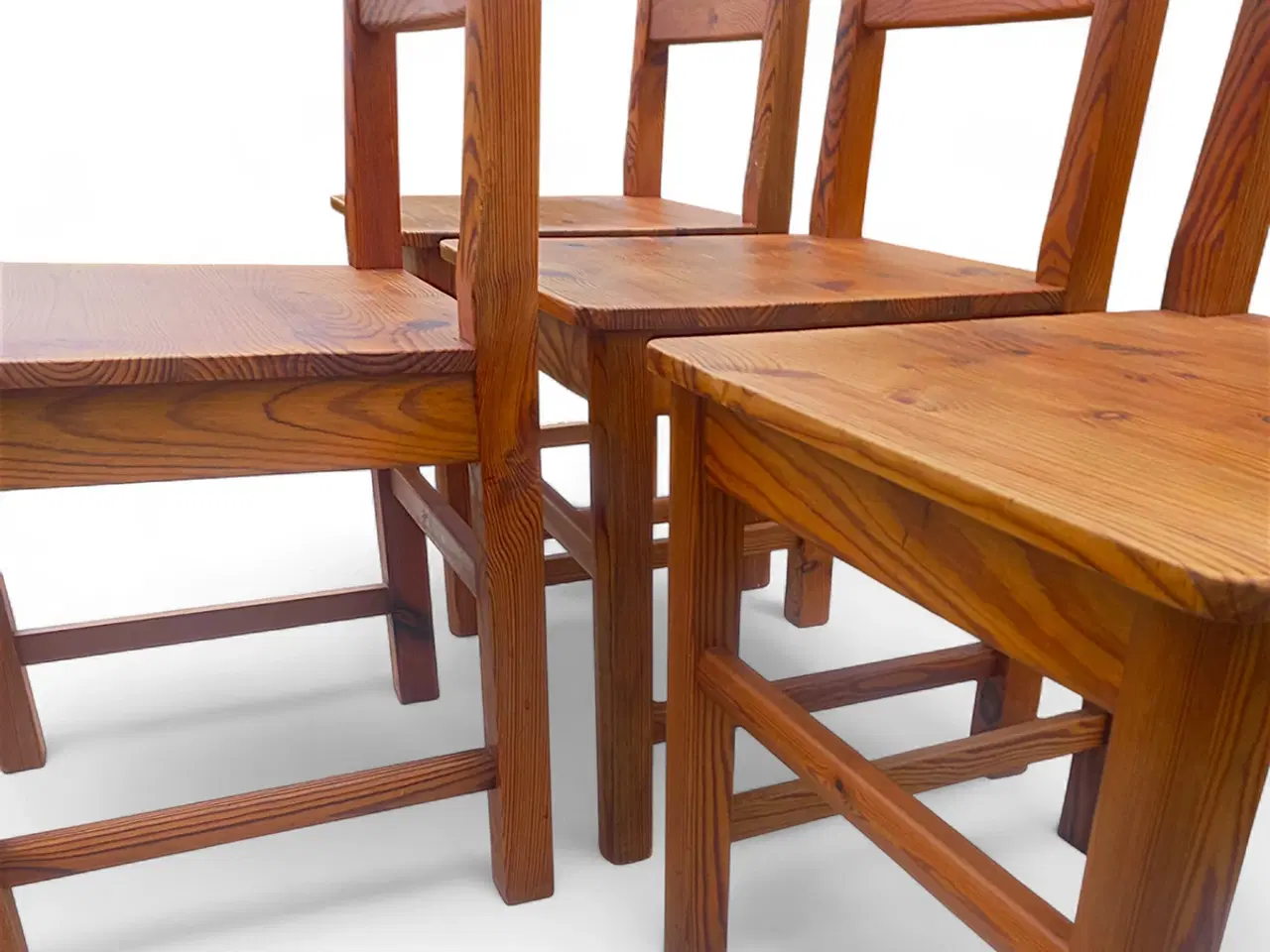 Billede 3 - Sæt med 4 vintage fyrretræsstole – 1970’erne