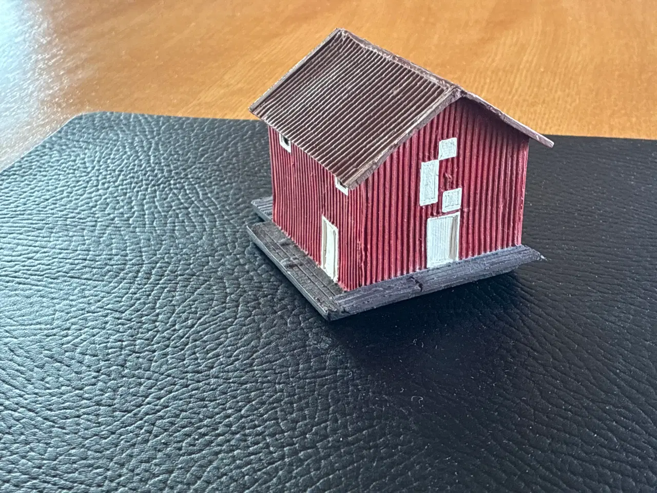 Billede 2 - Svensk Trip Trap hus. Model nr. S 1