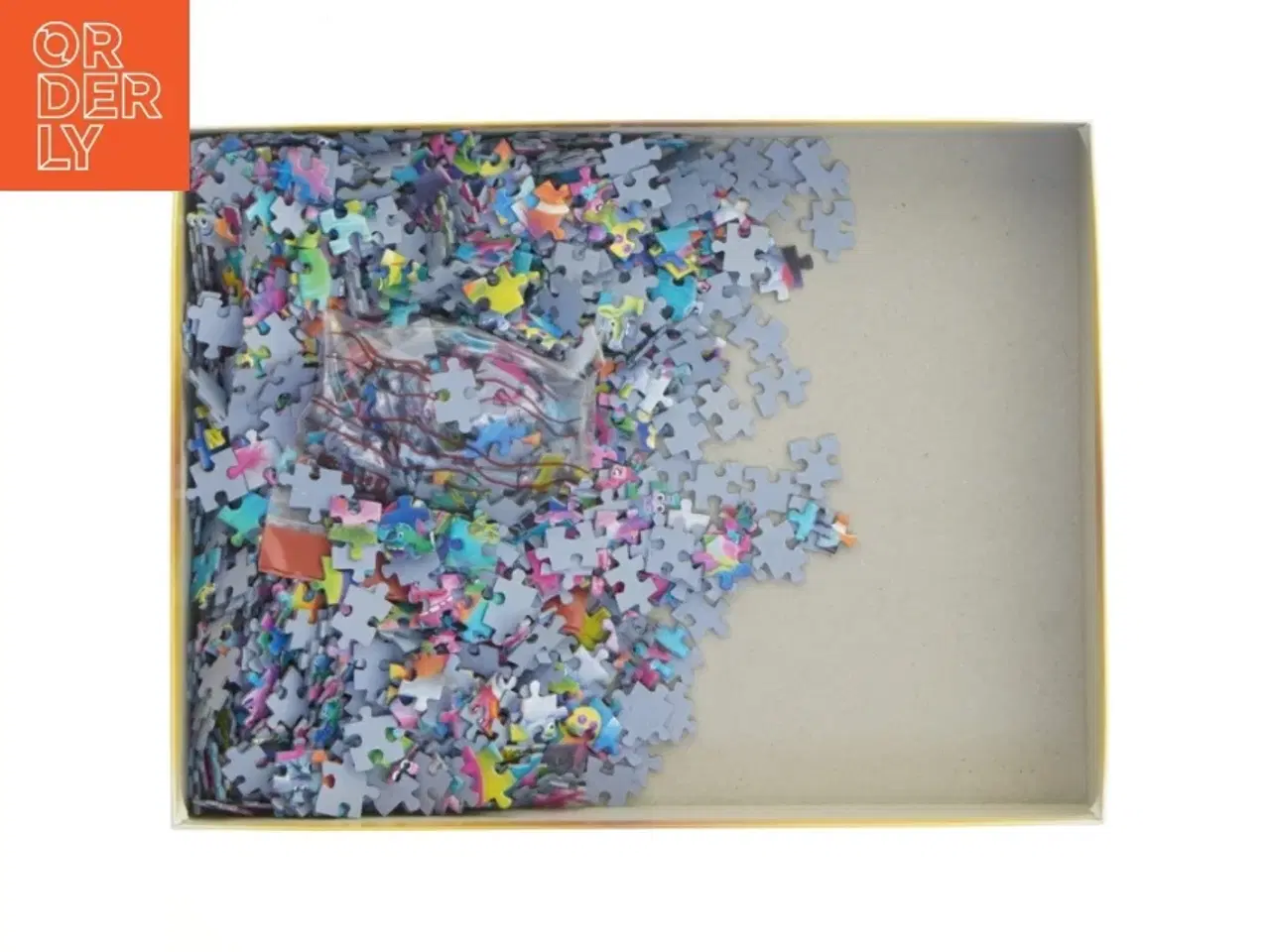 Billede 3 - Trolls pussel, 1000 brikker fra Clementoni (str. 1000 brikker)