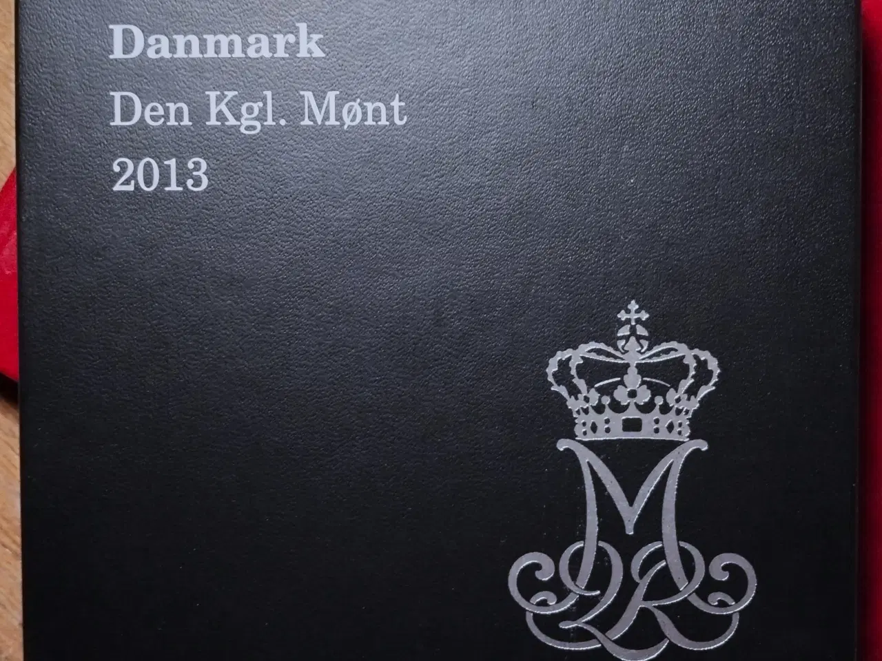 Billede 4 - PROOF MØNTSÆT 2013 Med SØLV 18.20g  .999Ag Medalje