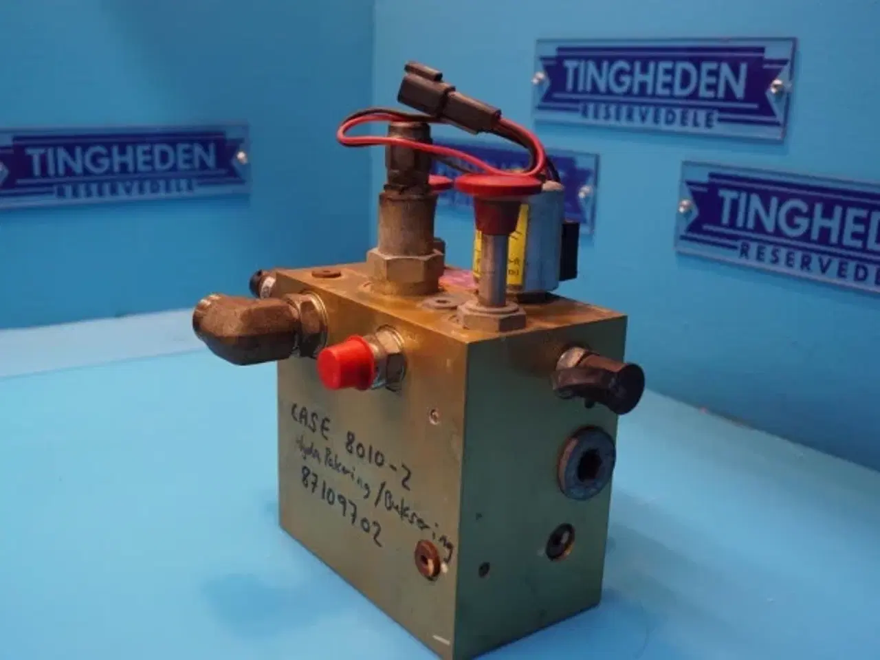 Billede 15 - Case 8010 Hydraulikventil 87109702