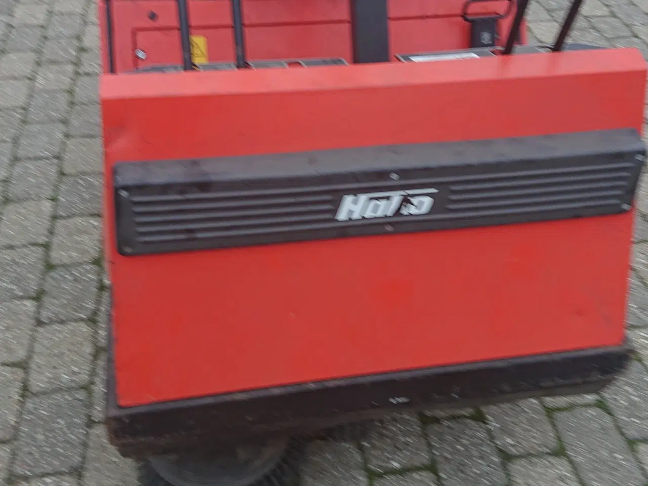 Billede 1 - Fejemaskine med Honda bencin motor