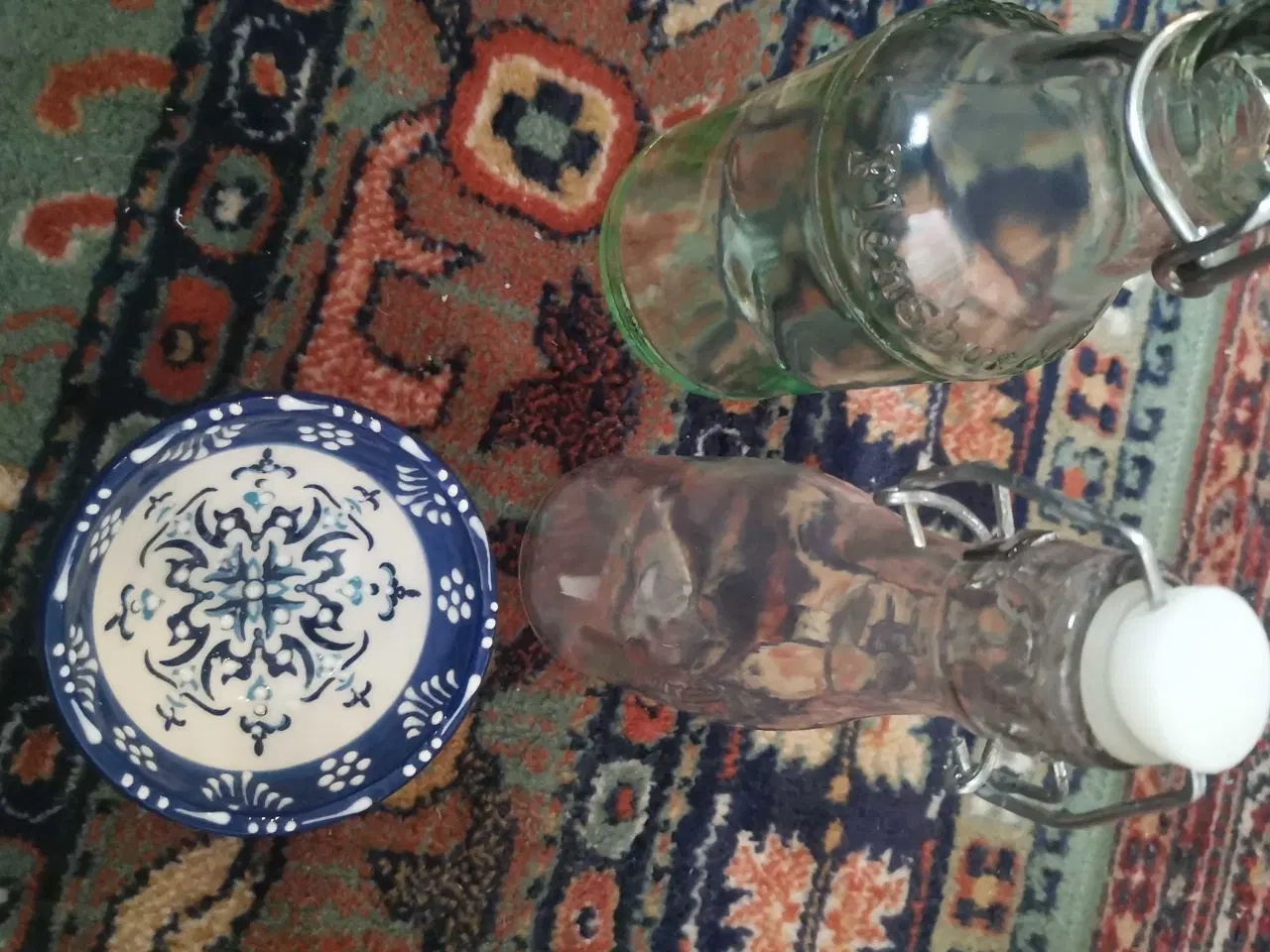 Billede 4 - Græsk keramik skål m. 2 vandkarafler 20 kr ialt 🌸