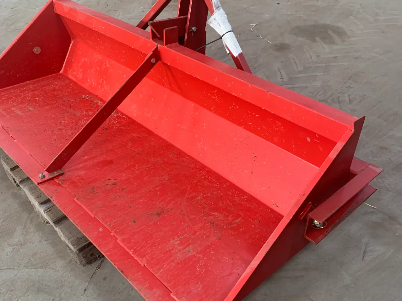 Billede 3 - Bagtipskovl 