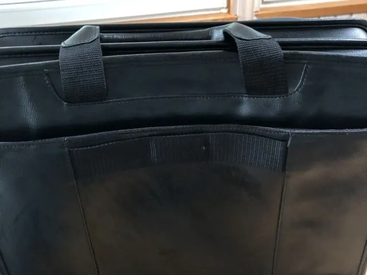 Billede 2 - Flot læder taske