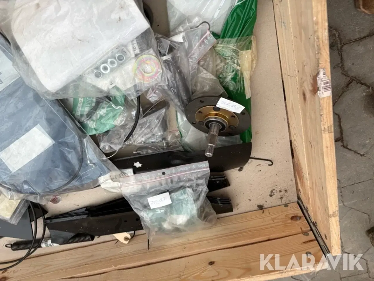 Billede 8 - 4 paller Blandet Reservedele