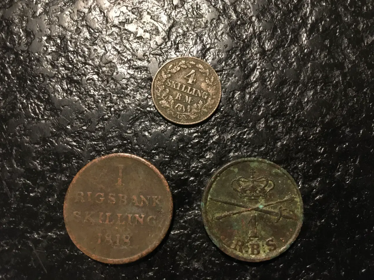 Billede 1 - 3 gamle danske mønter