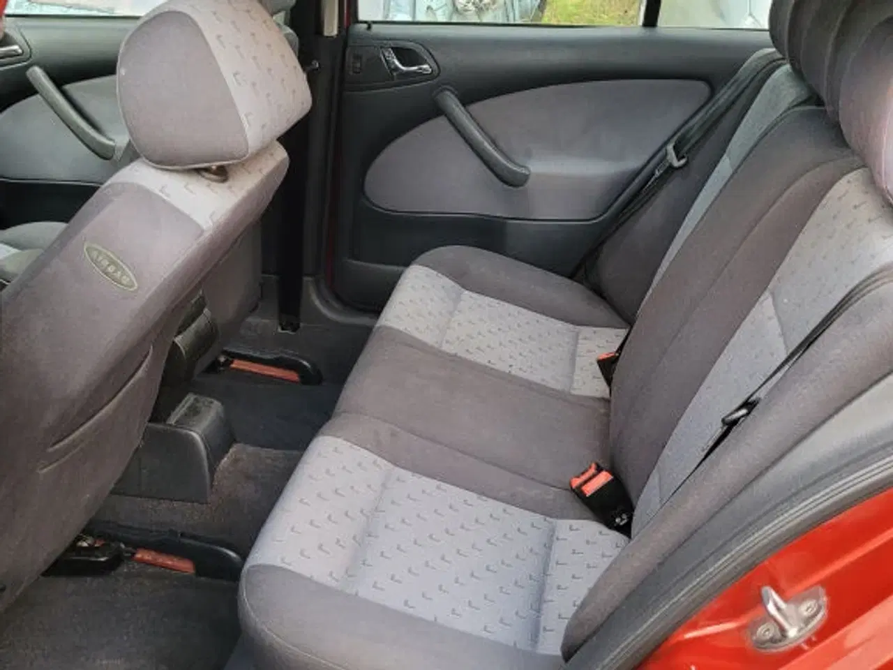 Billede 10 - Skoda Octavia 1.6i 5dørs, Nyynet 13.10.2025, flot