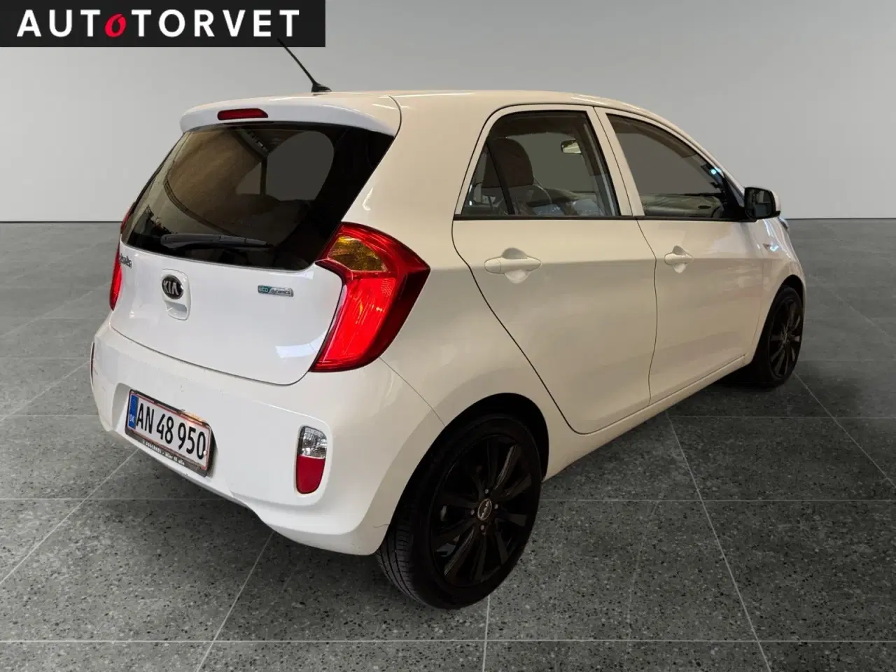 Billede 3 - Kia Picanto 1,2 World Cup Eco