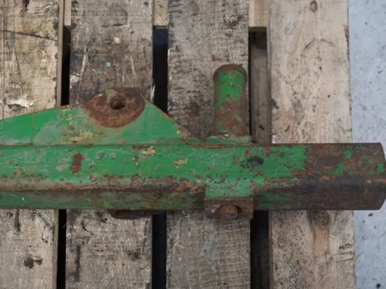 Billede 12 - John Deere 2450 L.H. Liftarm AL26678