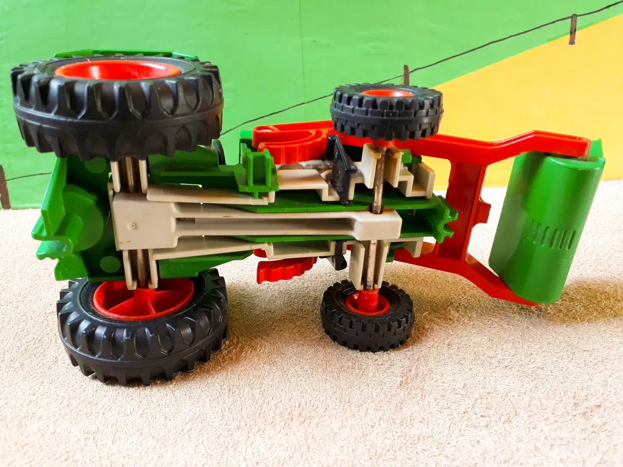 Billede 13 - Legetøjstraktor med Trailer