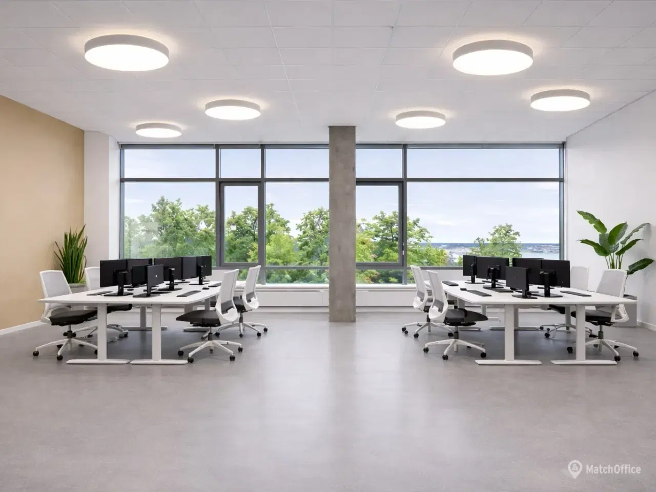 Billede 1 - Attraktiv og lettilgængelig flerbrugerejendom med kantine