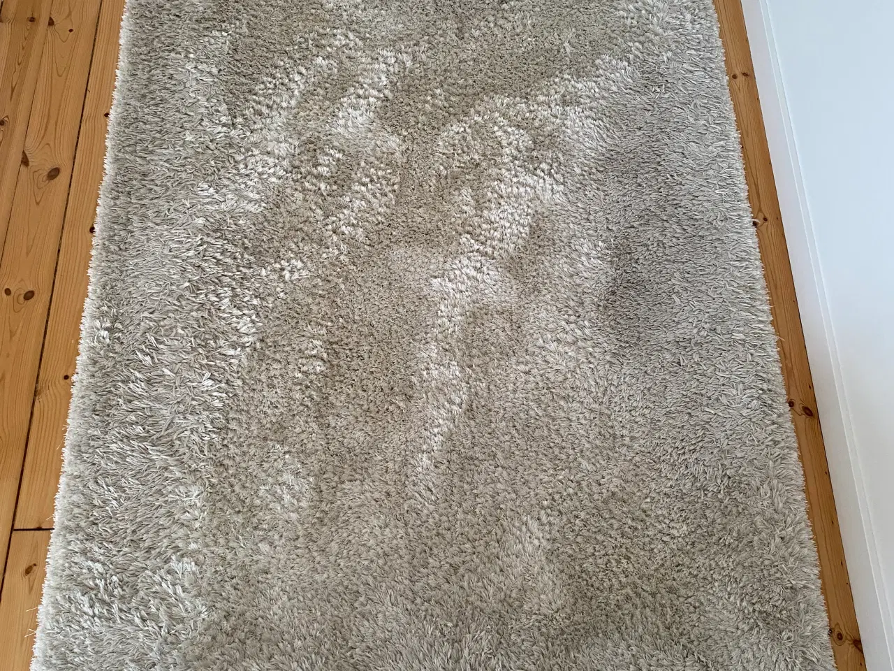Billede 2 - Skandinavisk ryatæppe i off white! 140x200 🌟